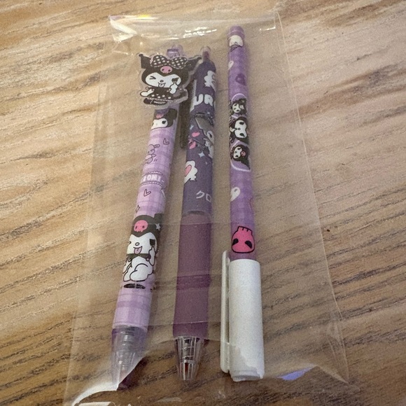 Kuromi set of 3 Purple and White Character-Themed Pens - Picture 2 of 2